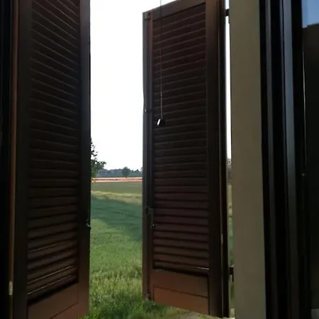 Accogliente Appartamento In Cascina Lombarda Segrate Exterior foto