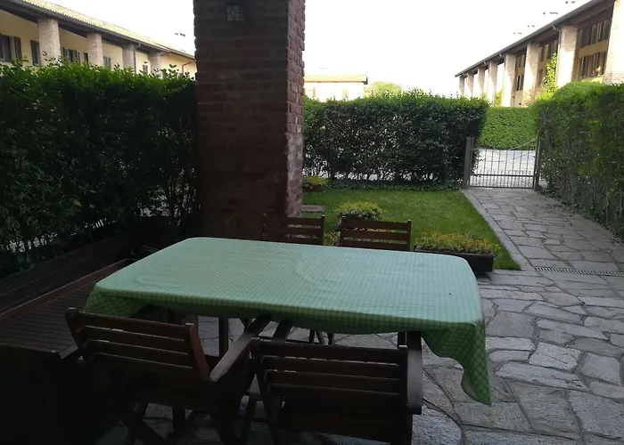 Accogliente Appartamento In Cascina Lombarda
