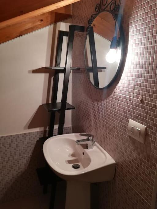 Apartment Accogliente In Cascina Lombarda *