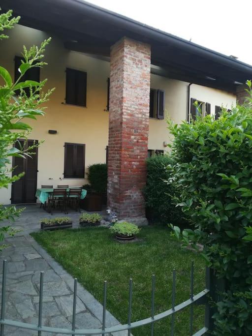 Apartment Accogliente In Cascina Lombarda *